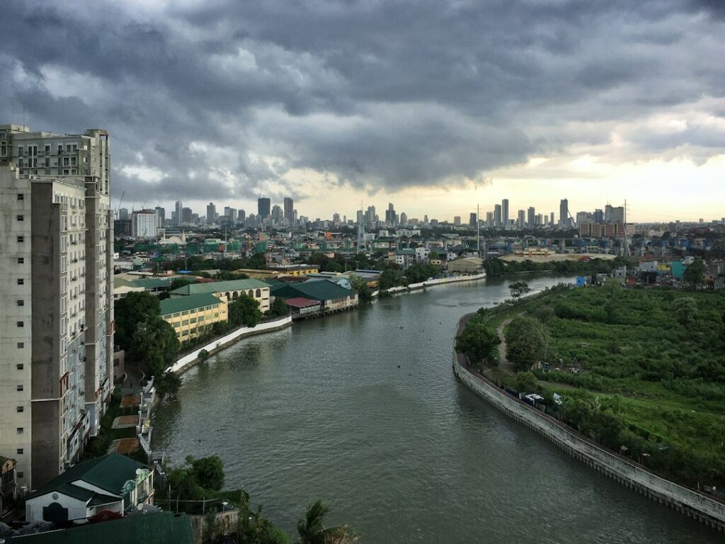 Manila for Digital Nomads: Makati, BGC, Quezon City, and Workday Reality